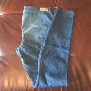Joe’s Jeans Jeggings Distressed Lighter Wash